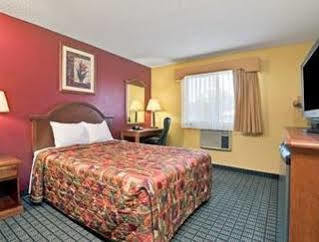 Days Inn By Wyndham Torrington Extérieur photo